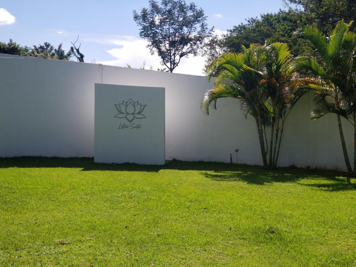 Lotus Suite Santa Cruz de La Sierra Exterior photo